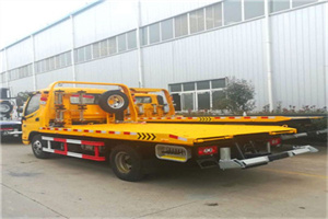 迁安附近拖车救援搭电